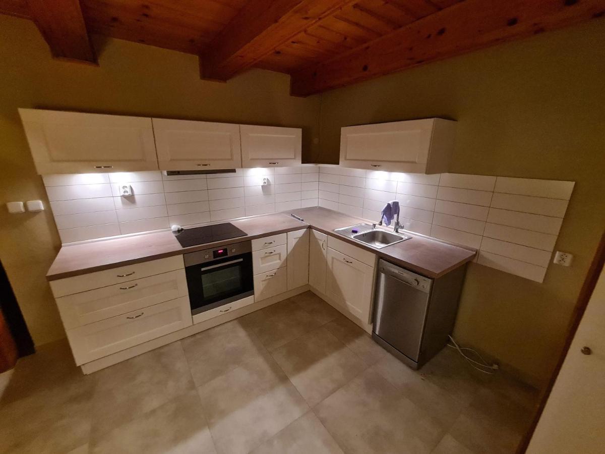 Apartmany Modry Den Bojnice Buitenkant foto